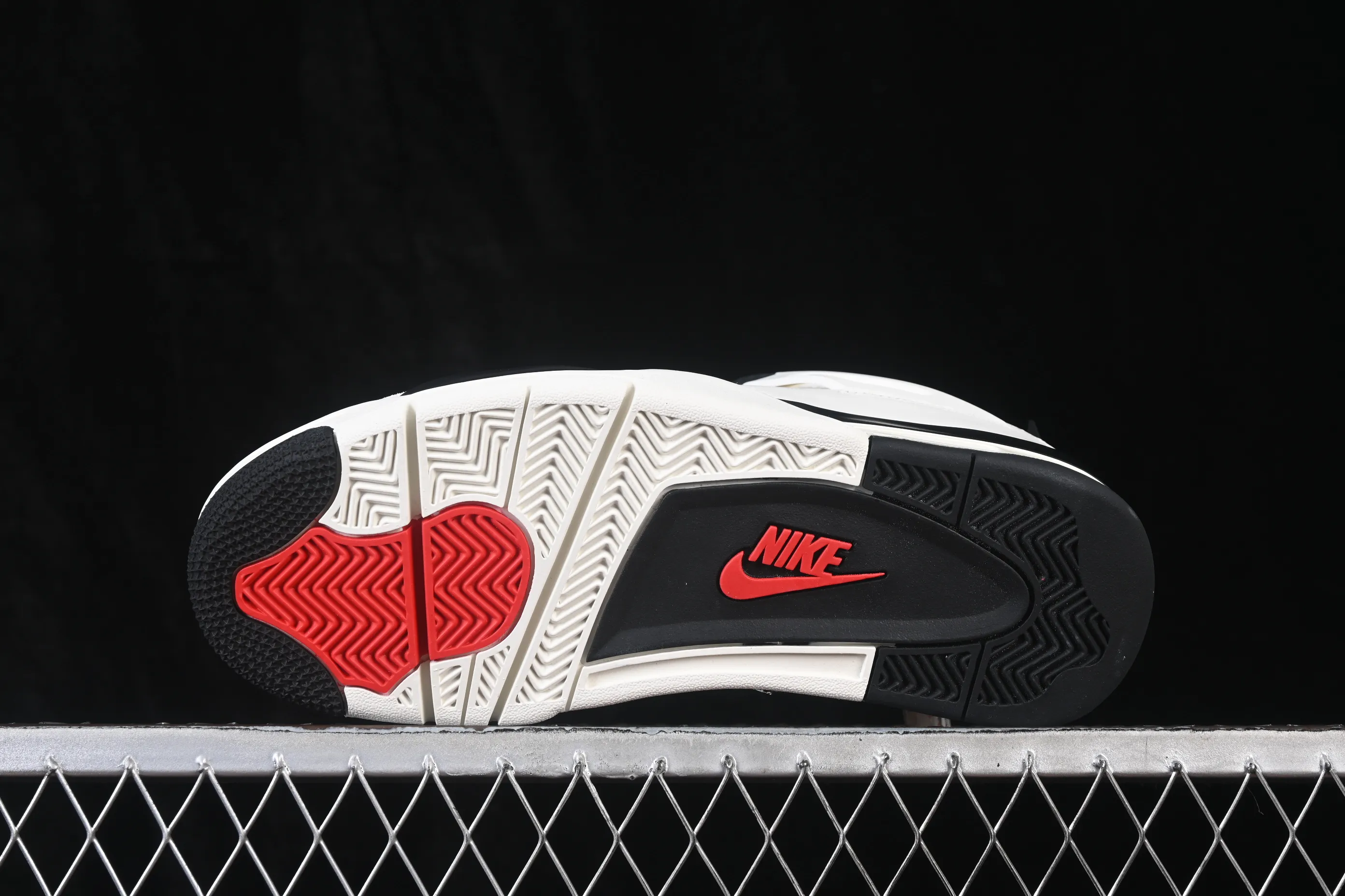 All categories Air Jordan Jordan series basketball shoes Air Jordan 4 LJR version Air Jordan 4 Retro "Flight Club" AJ4 Joe 4 Flight Club IM4002-100